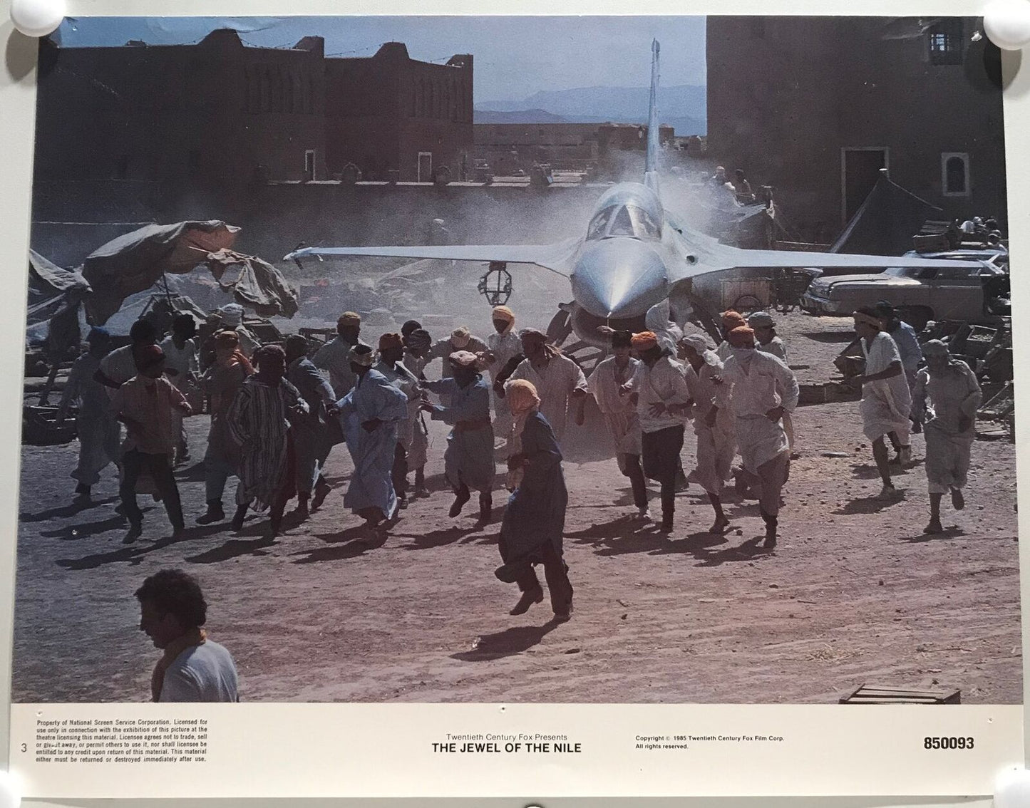 ORIGINAL LOBBY CARD - THE JEWEL OF THE NILE (c) - 1987 - key card