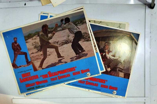 ORIGINAL LOBBY CARDS - THE SCALPHUNTERS - 1968 - set of 8