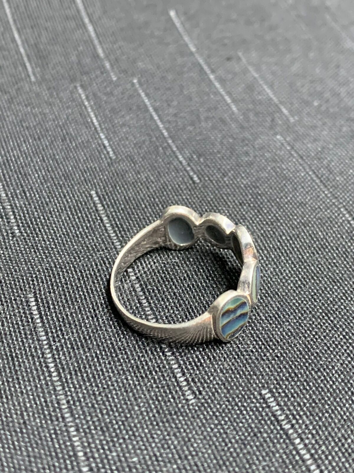 SILVER RING - WITH 5 OPAL-LIKE SETTINGS