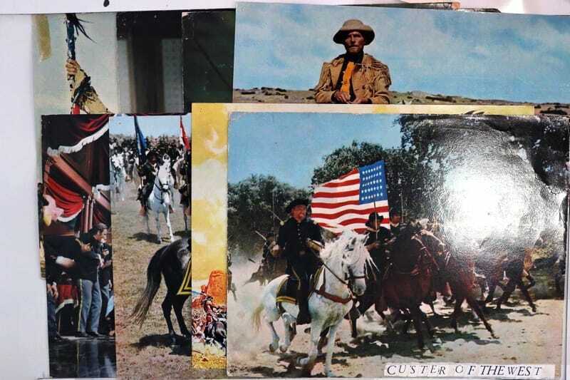 LOBBY CARDS - CUSTER OF THE WEST - 1968 - set of 8 -  Robert Shaw, Ty Hardin, Jeffrey Hunter