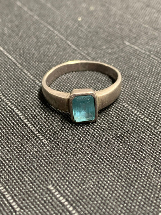 SILVER RING - WITH AQUA STONE SETTING