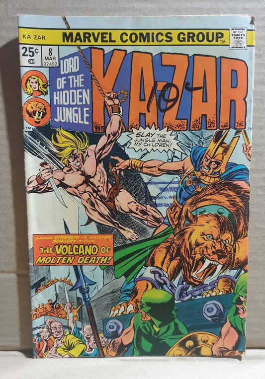 COMIC BOOK - MARVEL KAZAR #8