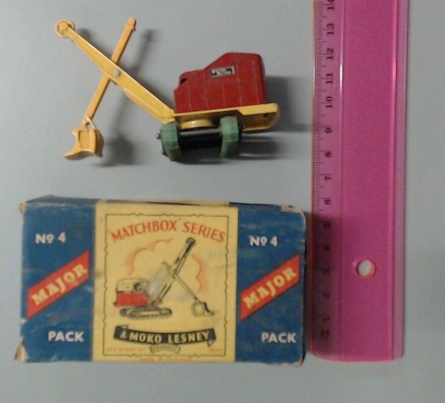 COLLECTABLE MATCHBOX CAR TRUCK TOYS MOKO LESNEY NO.4 MAJOR -IN BOX